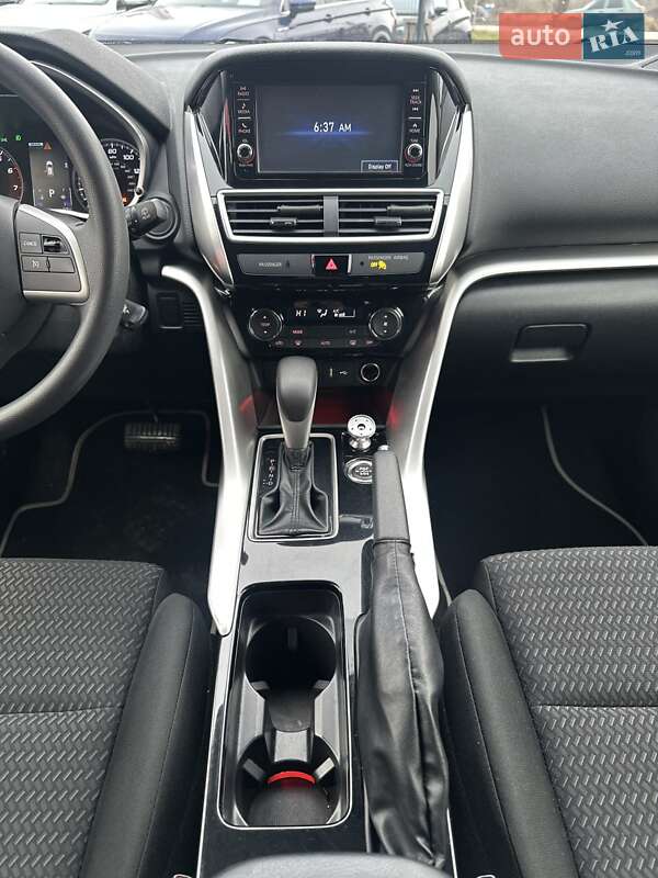 Внедорожник / Кроссовер Mitsubishi Eclipse Cross 2018 в Белогородке фото 29 Внедорожник / Кроссовер Mitsubishi Eclipse Cross 2018 в Белогородке