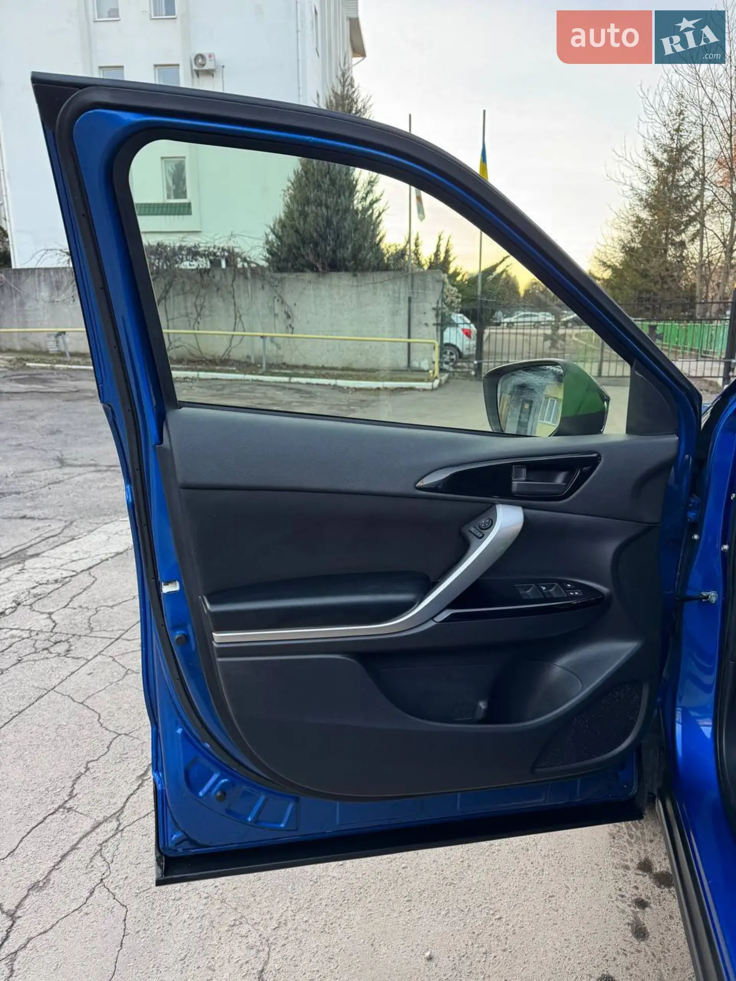 2019 Mitsubishi Eclipse Cross - мініатюра 12