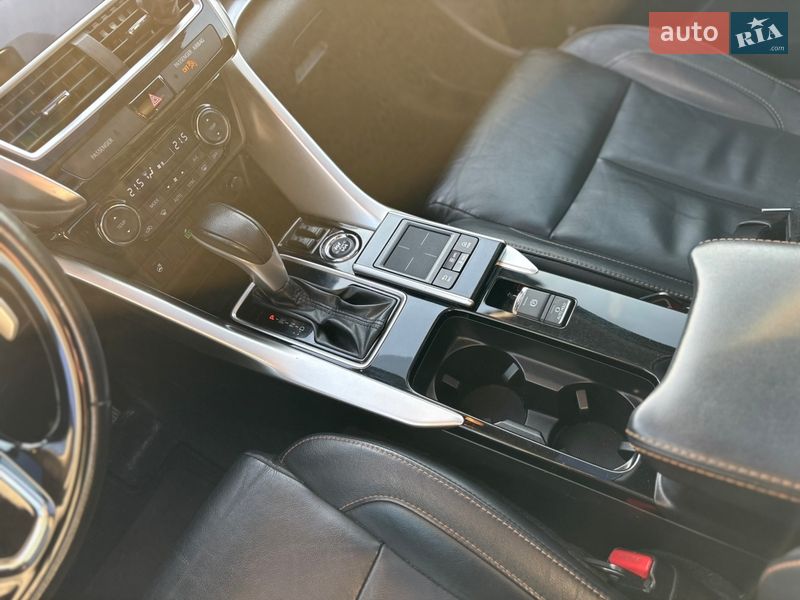 Позашляховик / Кросовер Mitsubishi Eclipse Cross 2018 в Києві