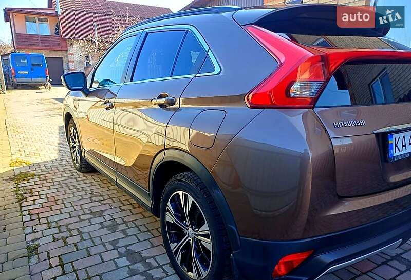 Внедорожник / Кроссовер Mitsubishi Eclipse Cross 2018 в Киеве фото 7 Внедорожник / Кроссовер Mitsubishi Eclipse Cross 2018 в Киеве