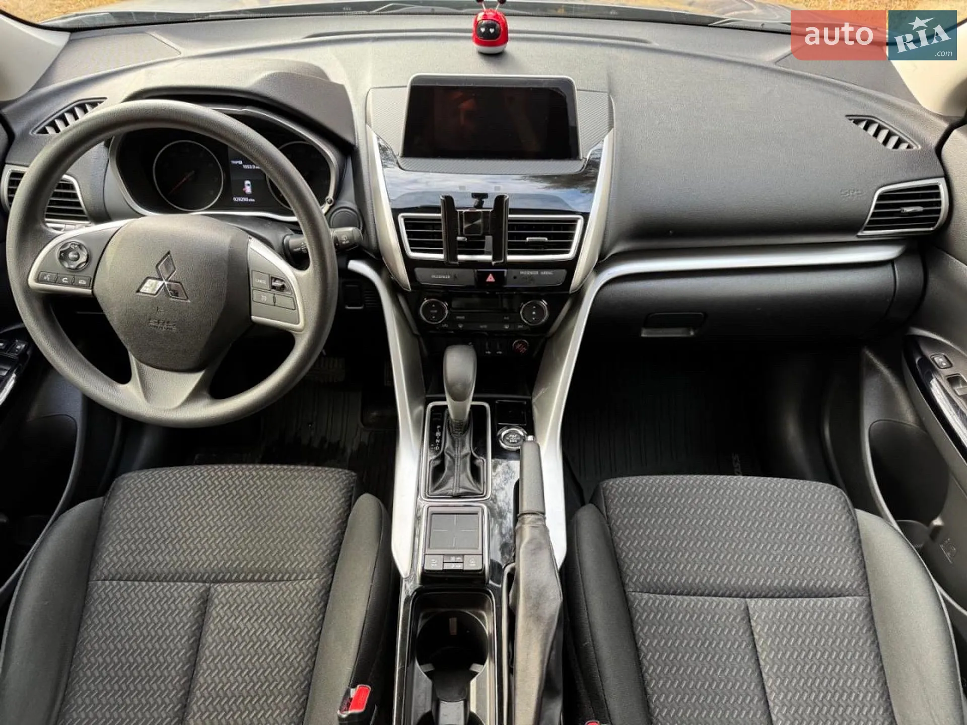 2018 Mitsubishi Eclipse Cross - мініатюра 13