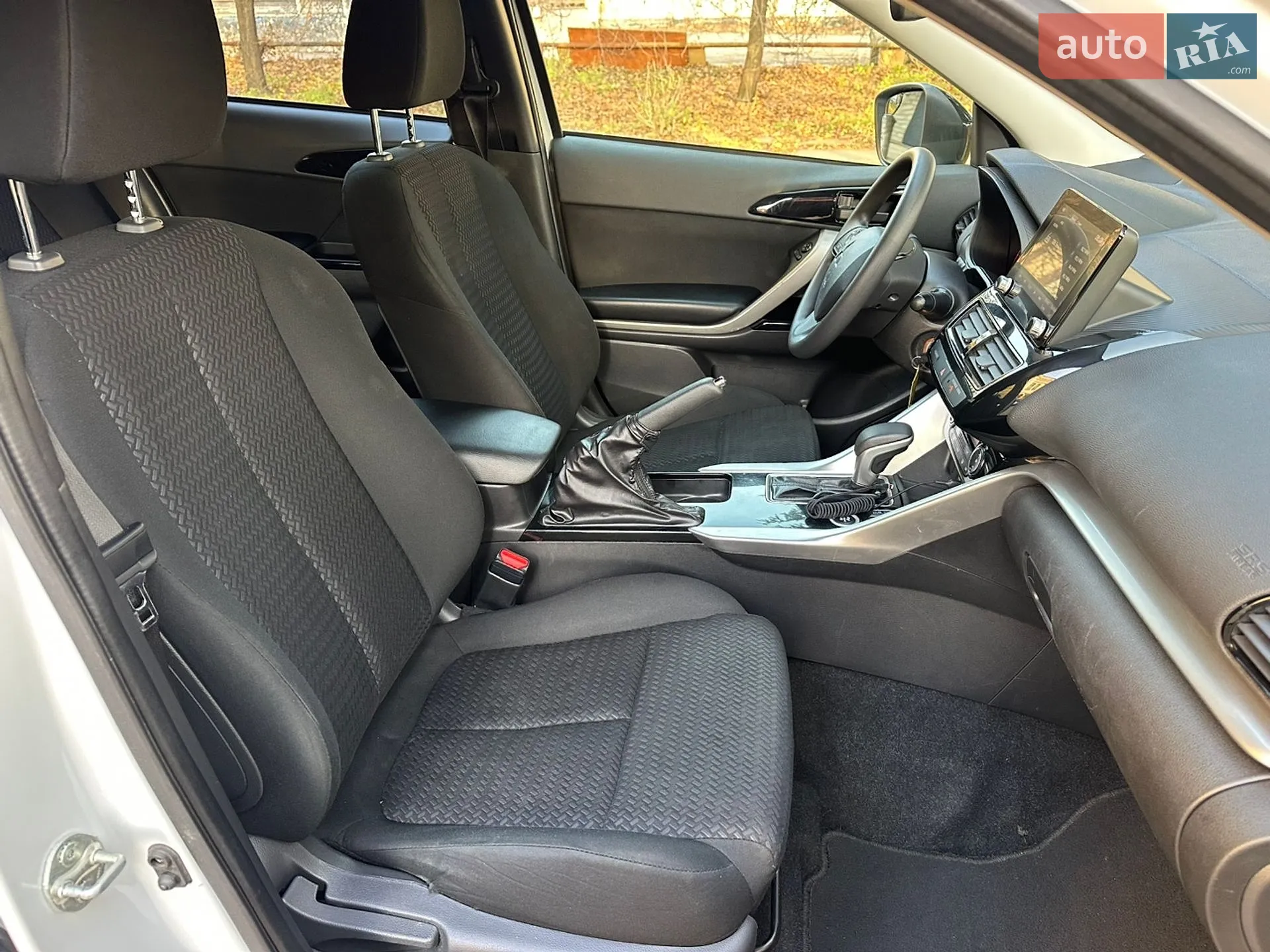 2022 Mitsubishi Eclipse Cross - мініатюра 27