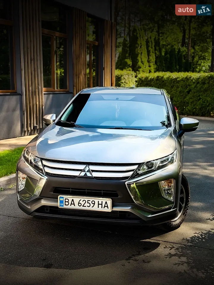 2018 Mitsubishi Eclipse Cross - мініатюра 11