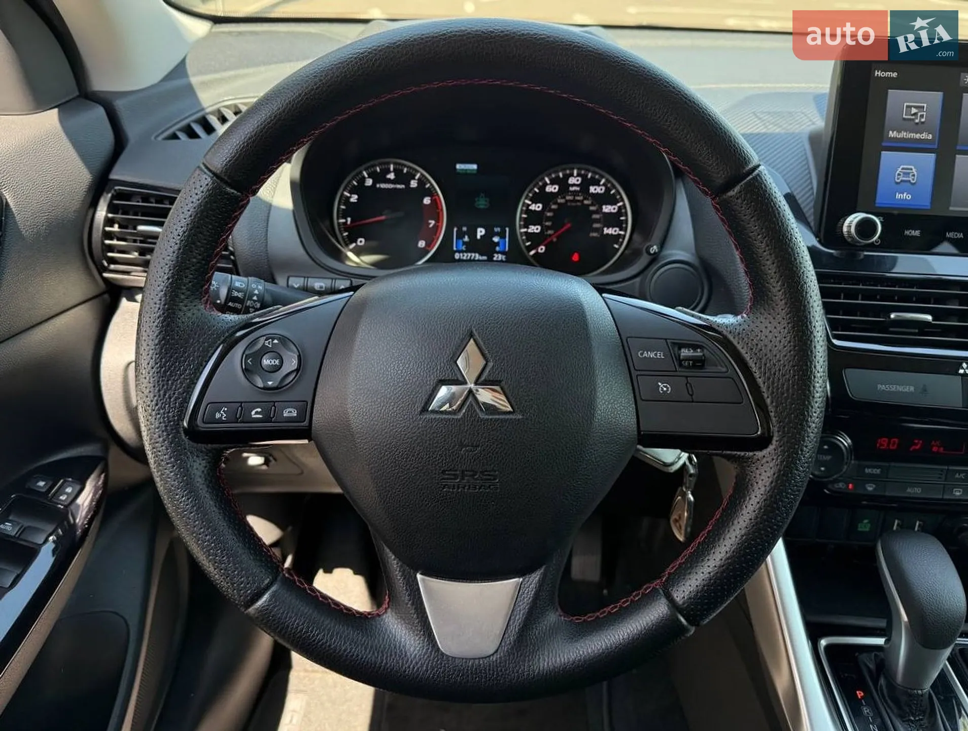 2022 Mitsubishi Eclipse Cross - мініатюра 18