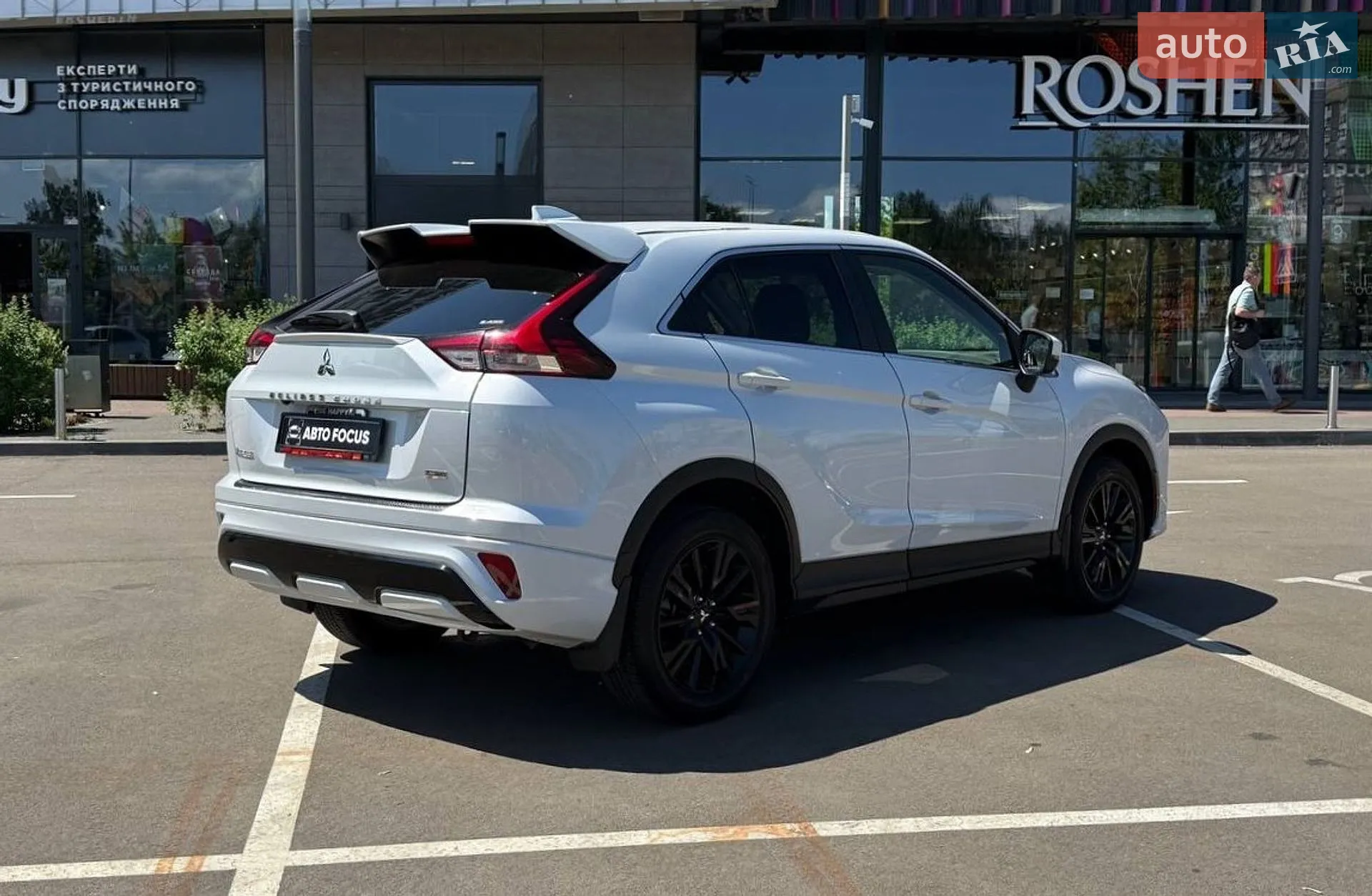 2022 Mitsubishi Eclipse Cross - мініатюра 8