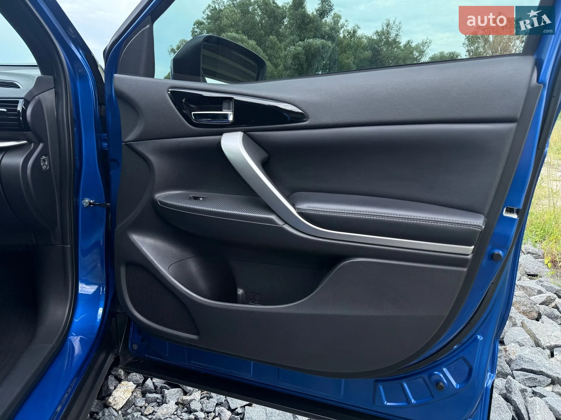 2021 Mitsubishi Eclipse Cross - мініатюра 28
