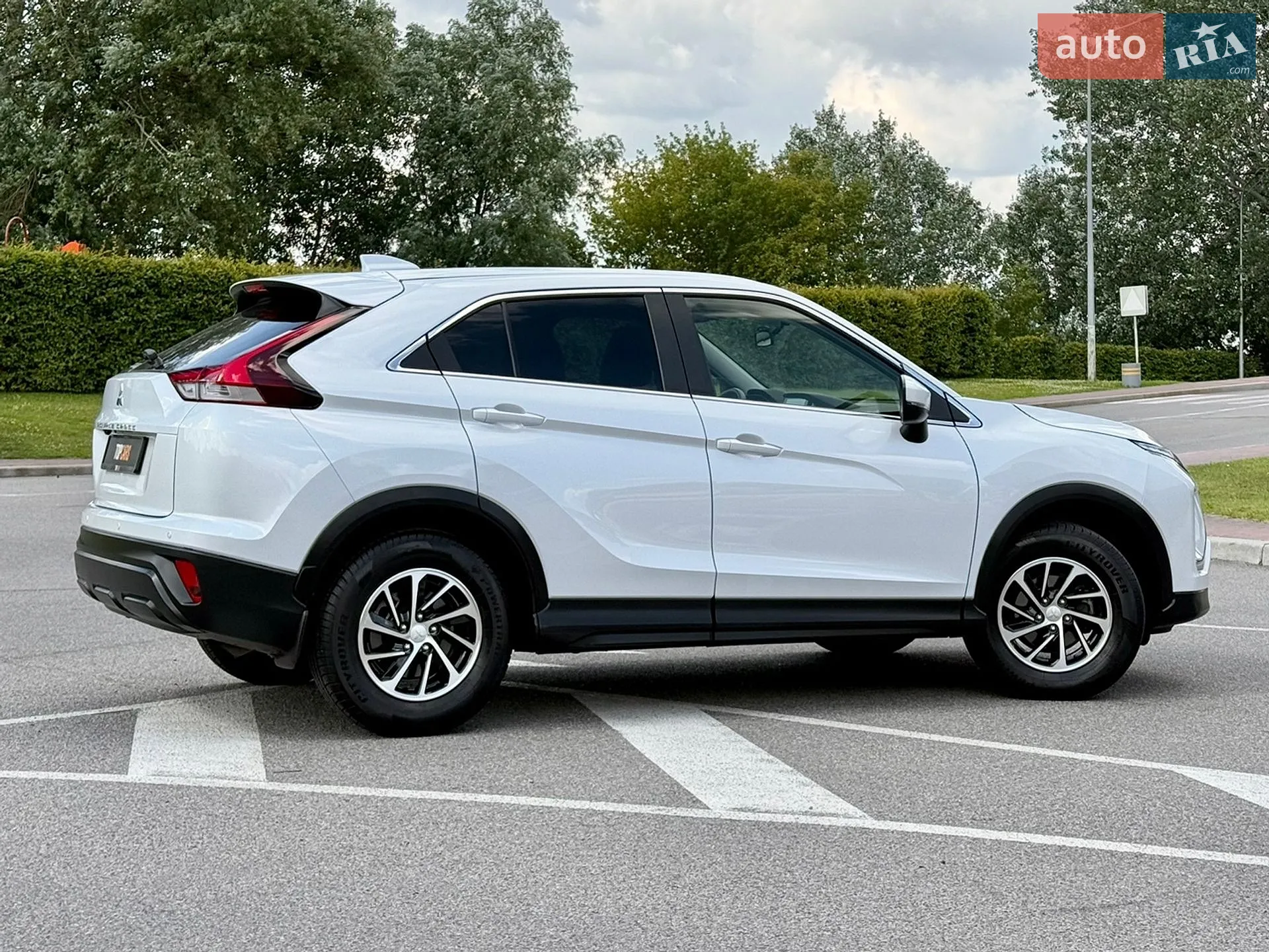 2021 Mitsubishi Eclipse Cross - мініатюра 24