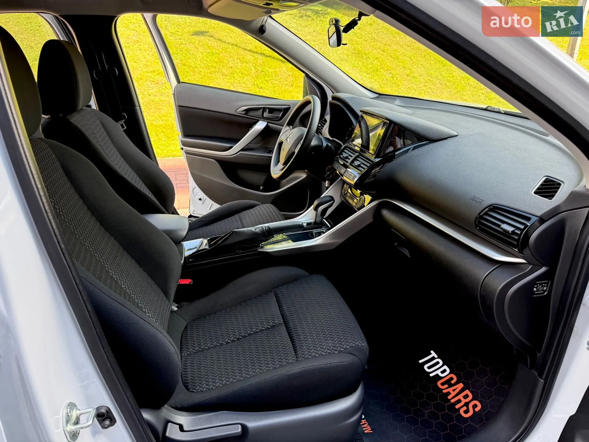 2021 Mitsubishi Eclipse Cross - мініатюра 32