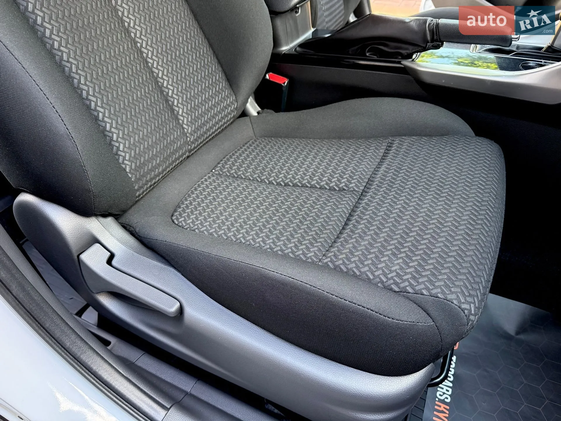 2021 Mitsubishi Eclipse Cross - мініатюра 34