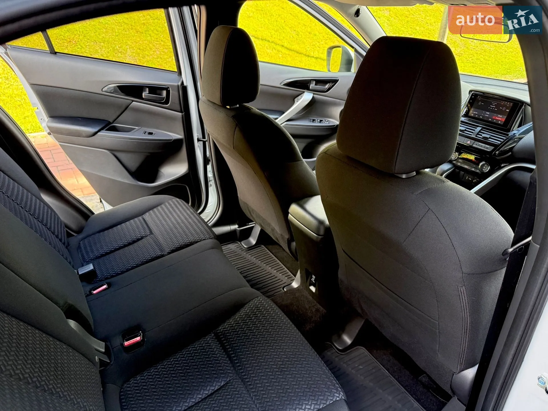 2021 Mitsubishi Eclipse Cross - мініатюра 36