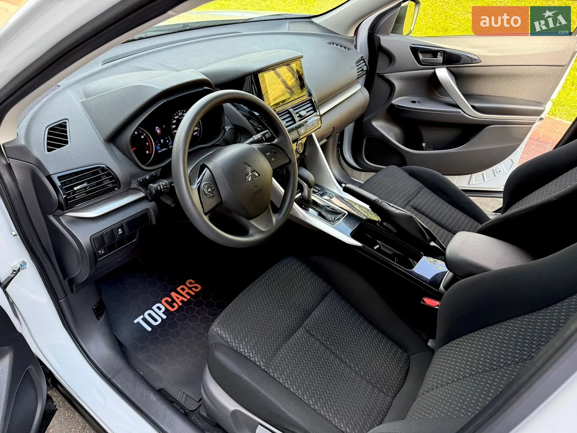 2021 Mitsubishi Eclipse Cross - мініатюра 46