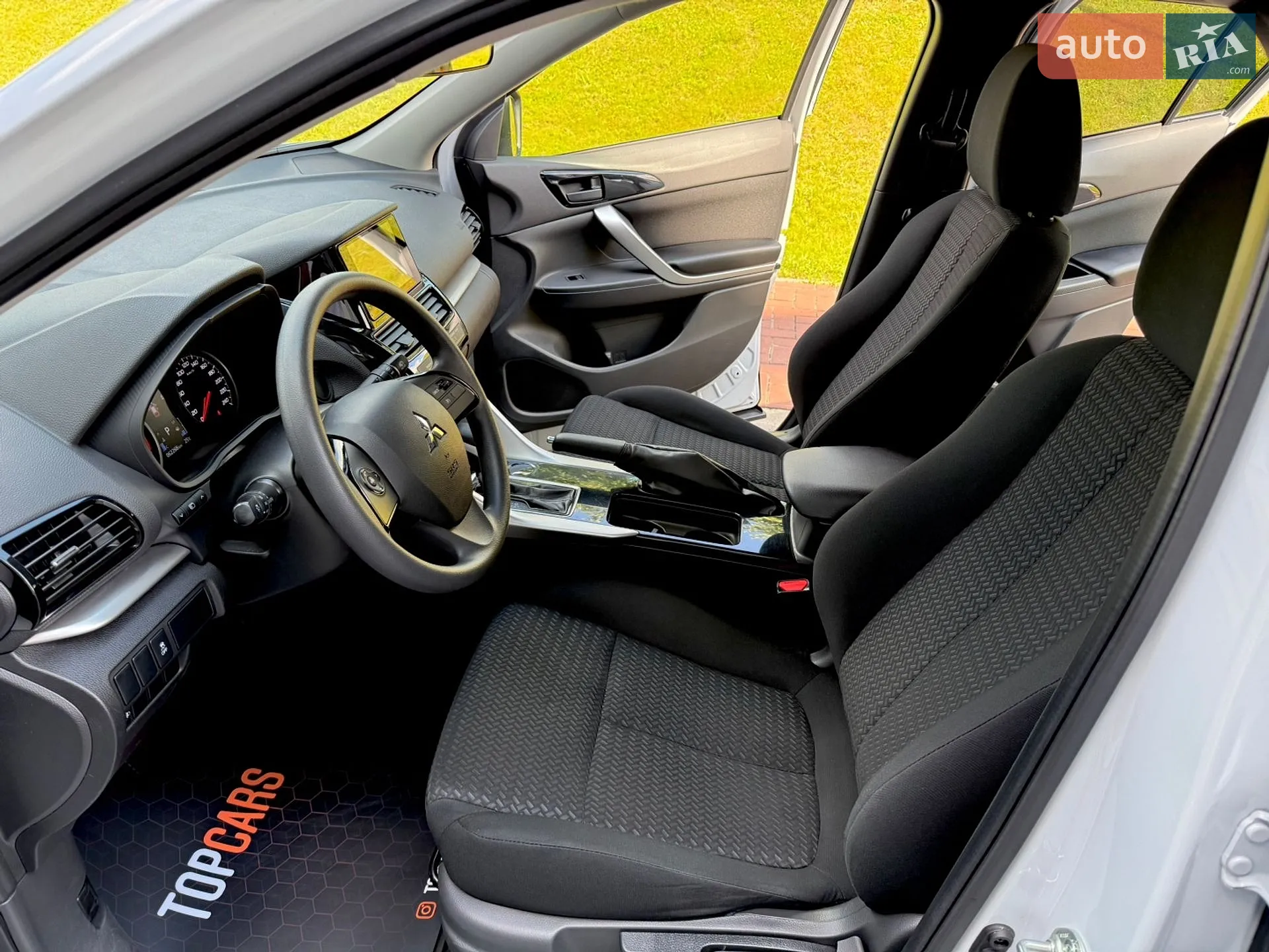 2021 Mitsubishi Eclipse Cross - мініатюра 47