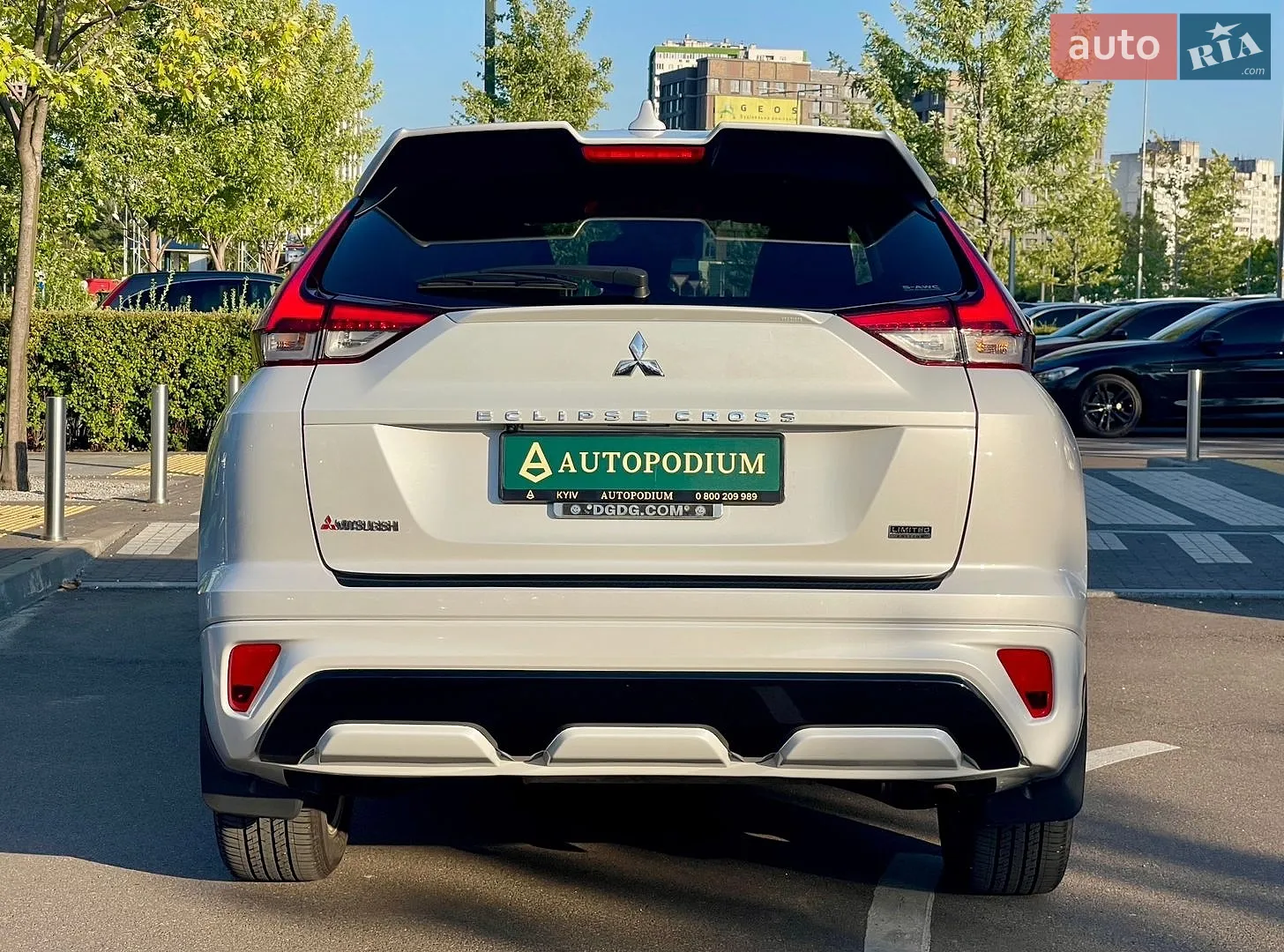 2022 Mitsubishi Eclipse Cross - мініатюра 11