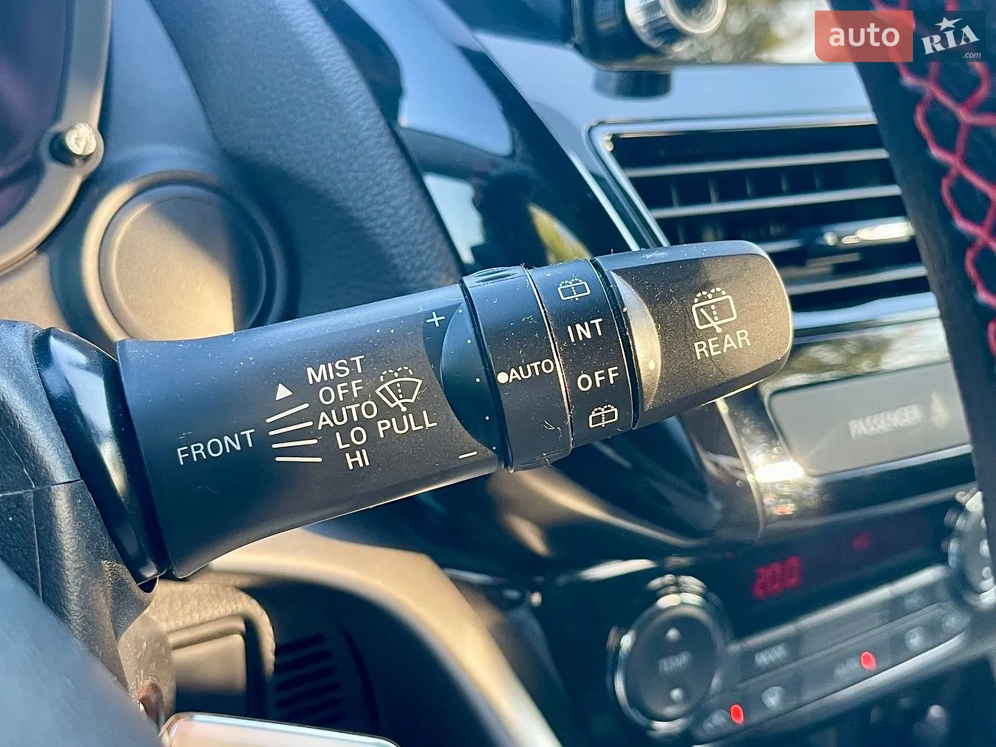 2022 Mitsubishi Eclipse Cross - мініатюра 25