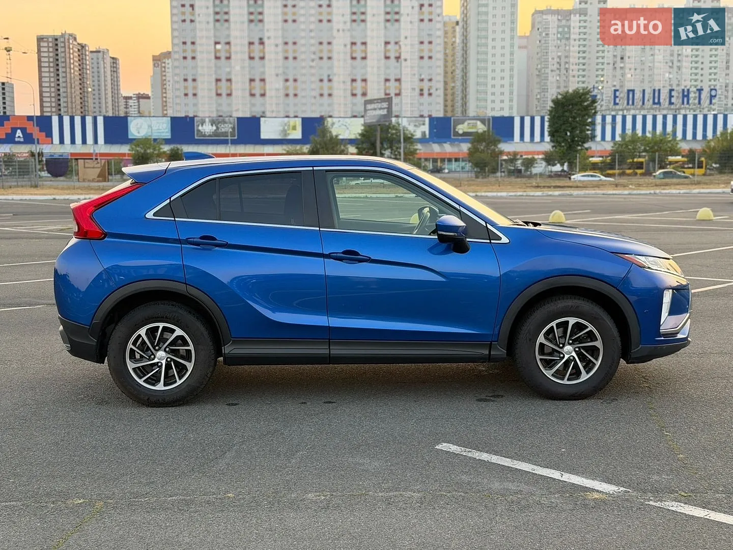 2020 Mitsubishi Eclipse Cross - мініатюра 12