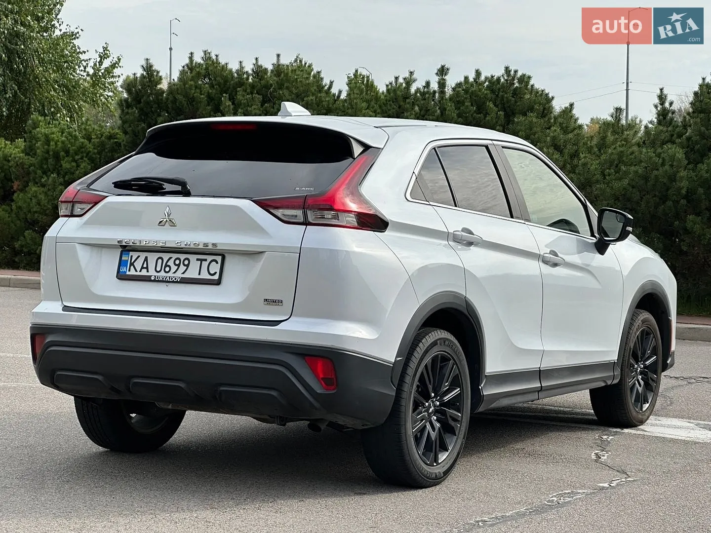 2022 Mitsubishi Eclipse Cross - мініатюра 12