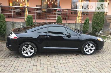 Купе Mitsubishi Eclipse 2008 в Косове