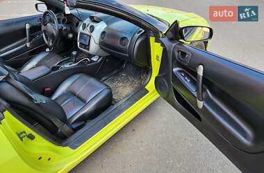 Кабриолет Mitsubishi Eclipse 2002 в 