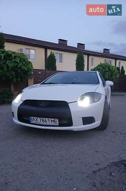 Купе Mitsubishi Eclipse 2011 в 