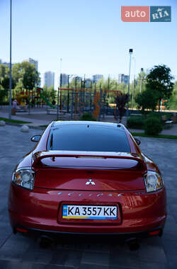 Купе Mitsubishi Eclipse 2010 в 