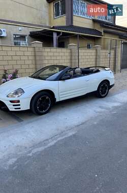 Кабриолет Mitsubishi Eclipse 2002 в 