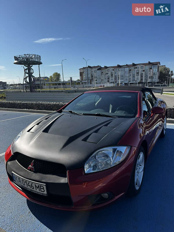Кабриолет Mitsubishi Eclipse 2009 в 