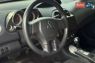 Купе Mitsubishi Eclipse 2006 в 
