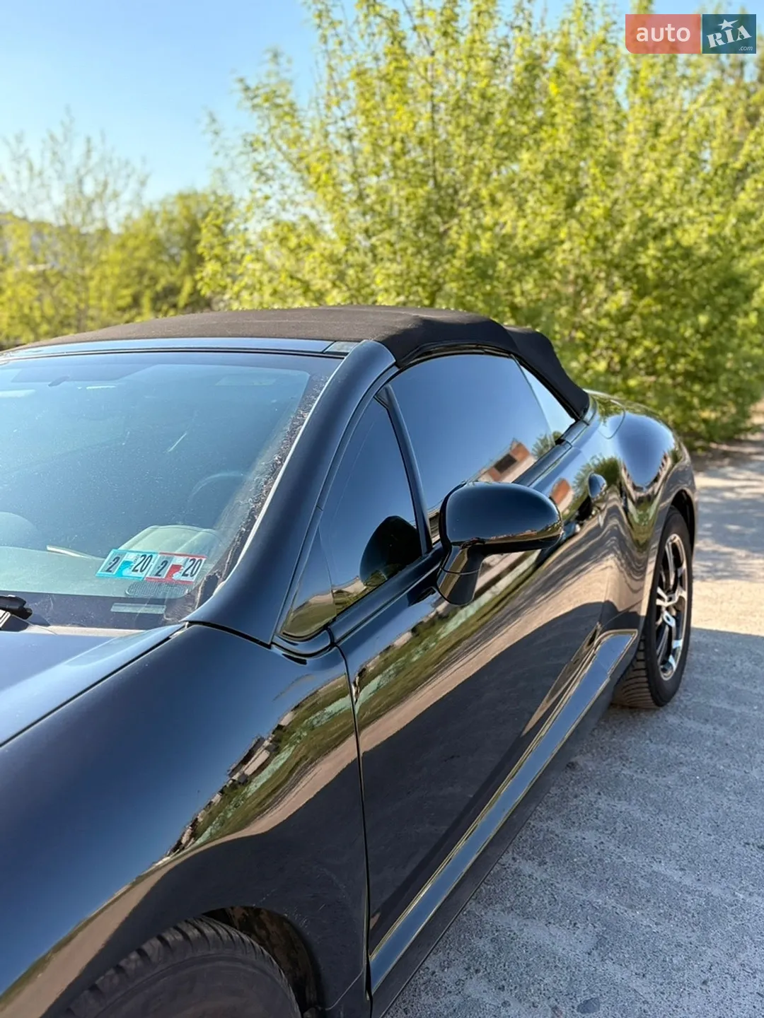 2010 Mitsubishi Eclipse - мініатюра 32