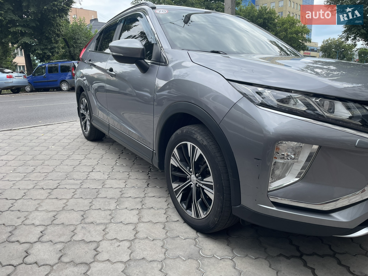 2018 Mitsubishi Eclipse Cross - мініатюра 18