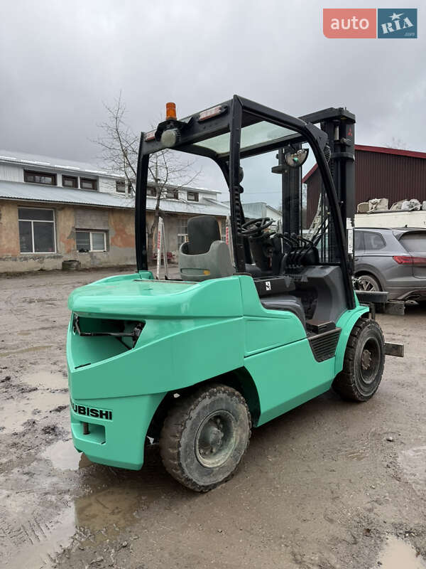 Вилочний навантажувач Mitsubishi FD 2011 в Чемерівцях