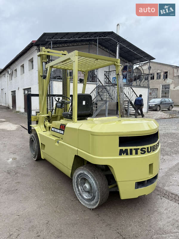 Вилочный погрузчик Mitsubishi FD 1995 в Чемеровцах