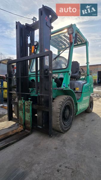 Вилочный погрузчик Mitsubishi FG 2014 в Тернополе