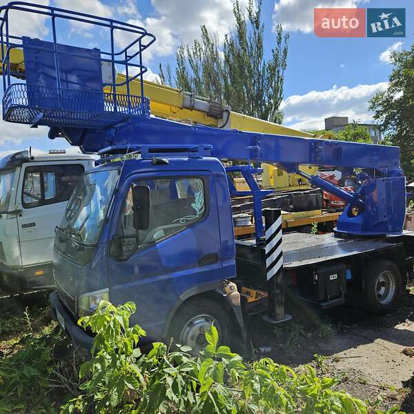 Mitsubishi Fuso Canter 2009