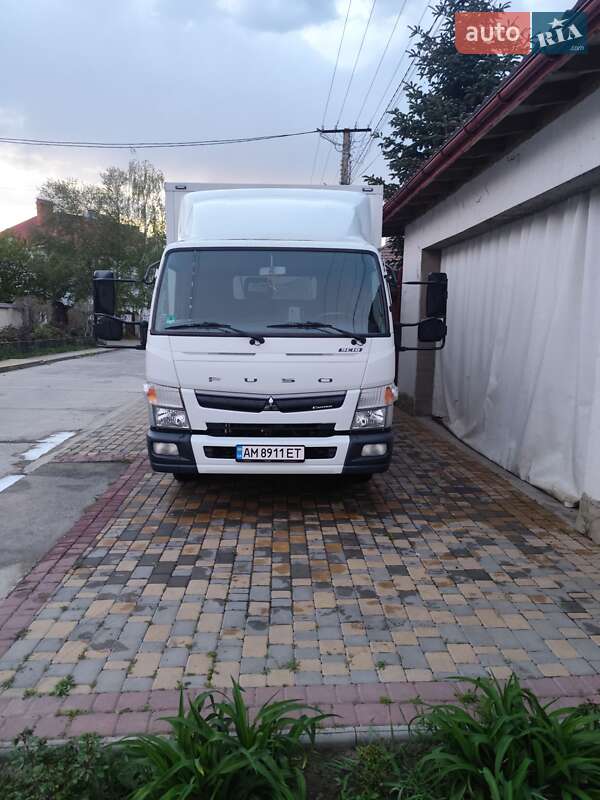 Грузовой фургон Mitsubishi Fuso Canter 2017 в Одессе