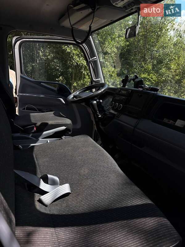 Грузовой фургон Mitsubishi Fuso Canter 2016 в Любомле