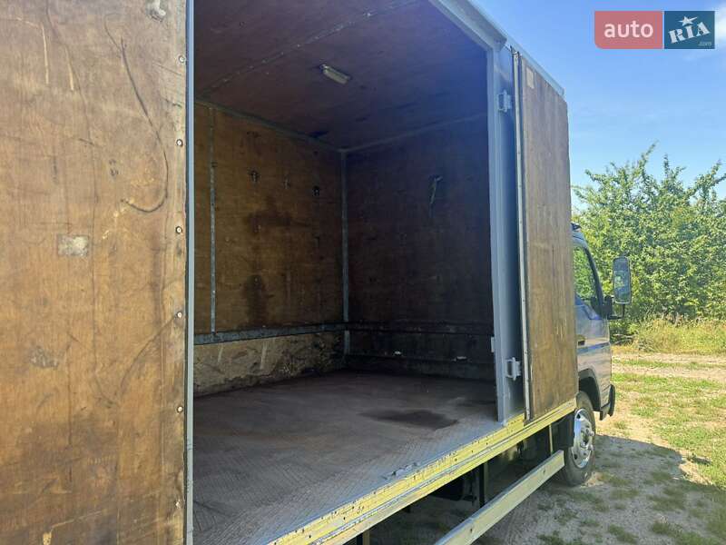 Грузовой фургон Mitsubishi Fuso Canter 2010 в Тальном