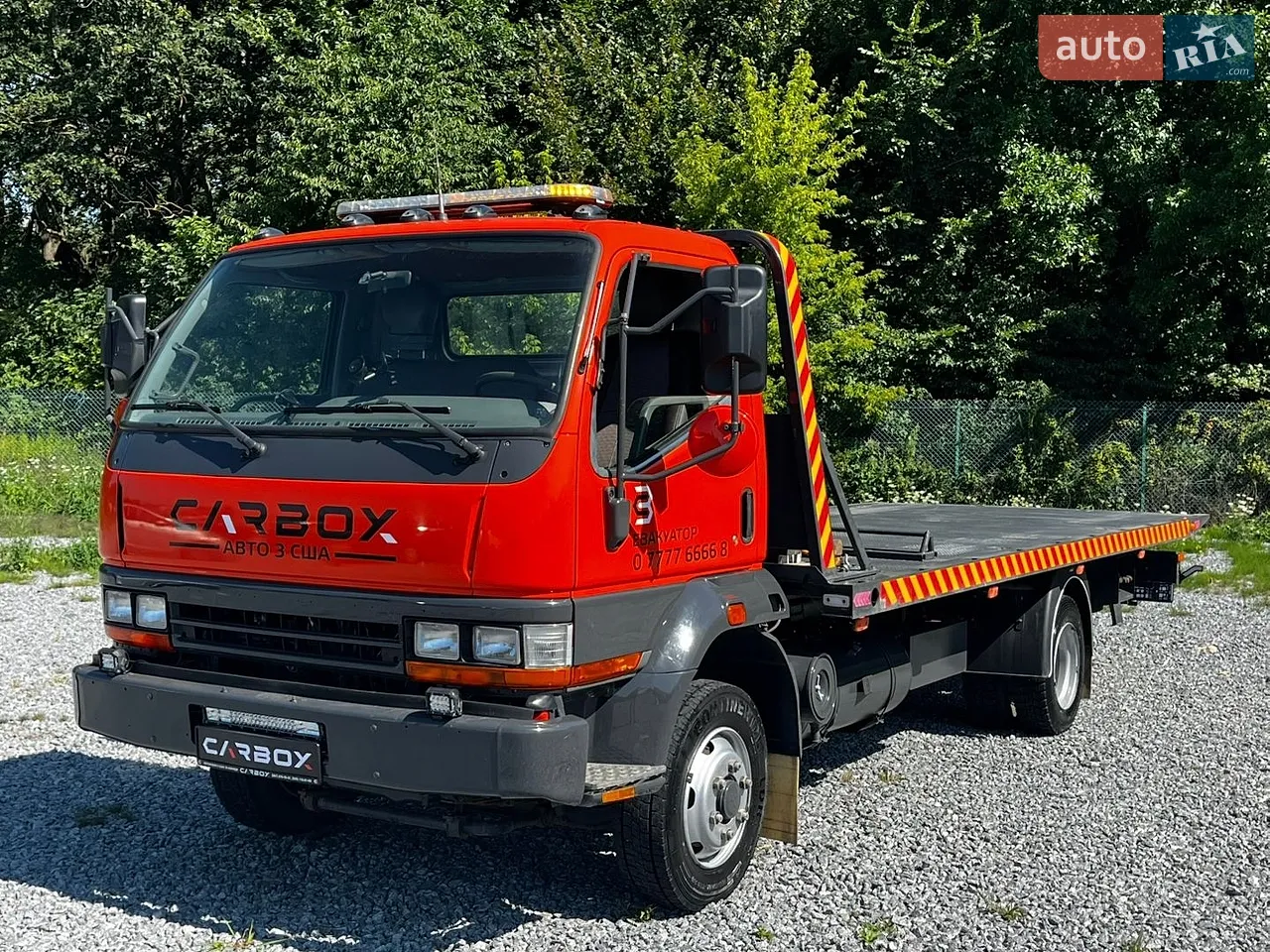 2024 Tesla Model Y - мініатюра 24