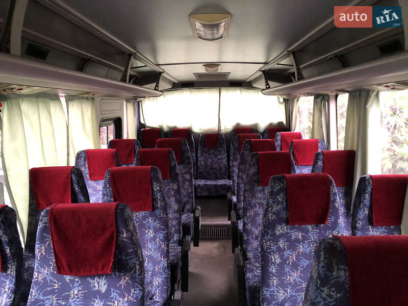 Туристический / Междугородний автобус Mitsubishi Fuso Rosa 2006 в Яремче