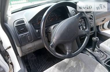 Седан Mitsubishi Galant 2004 в Измаиле