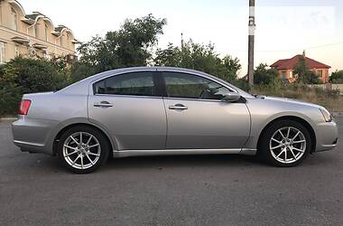 Седан Mitsubishi Galant 2010 в Києві