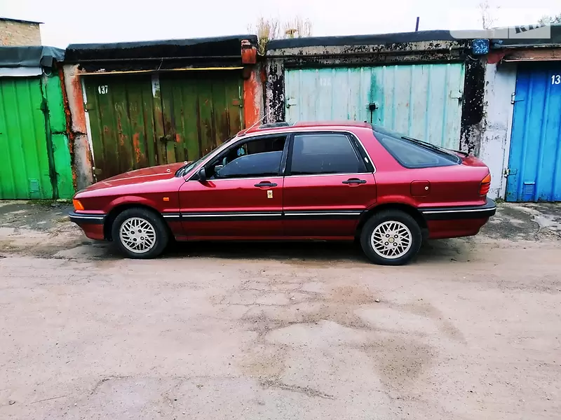 Mitsubishi Galant 1990