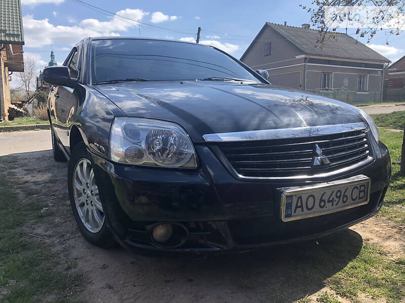 Седан Mitsubishi Galant 2008 в Мостиській