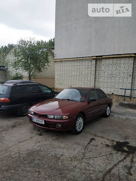 Седан Mitsubishi Galant 1995 в Львові