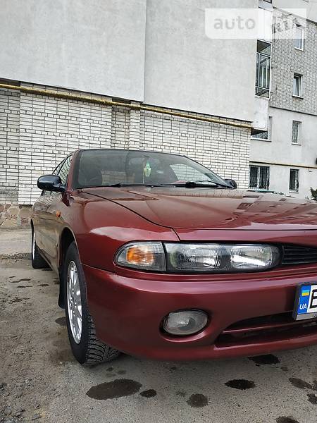 Седан Mitsubishi Galant 1995 в Львове