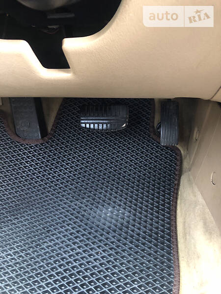 Седан Mitsubishi Galant 1997 в Чернігові