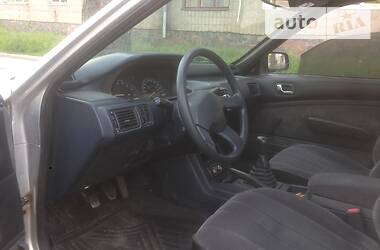 Седан Mitsubishi Galant 1988 в 