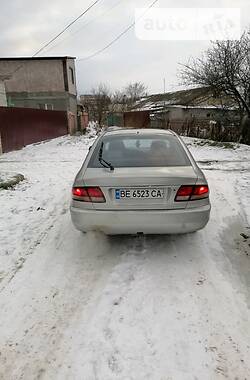 Хэтчбек Mitsubishi Galant 1993 в Херсоне