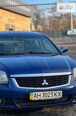 Седан Mitsubishi Galant 2008 в Киеве