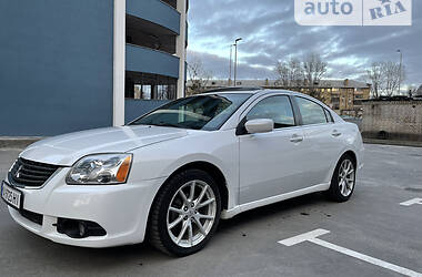 Седан Mitsubishi Galant 2012 в 