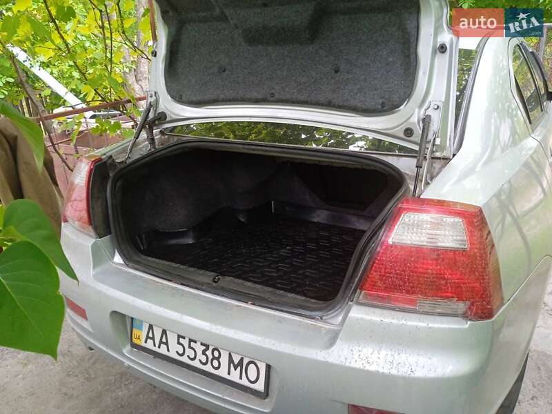 Седан Mitsubishi Galant 2007 в Фастові